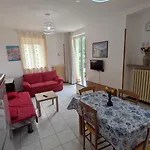 Sirena Vista Lago